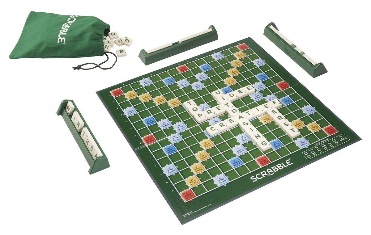 Scrabble XL, extra grote letters en draaibaar spelbord