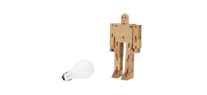 CUBEBOT SMALL JULIEN