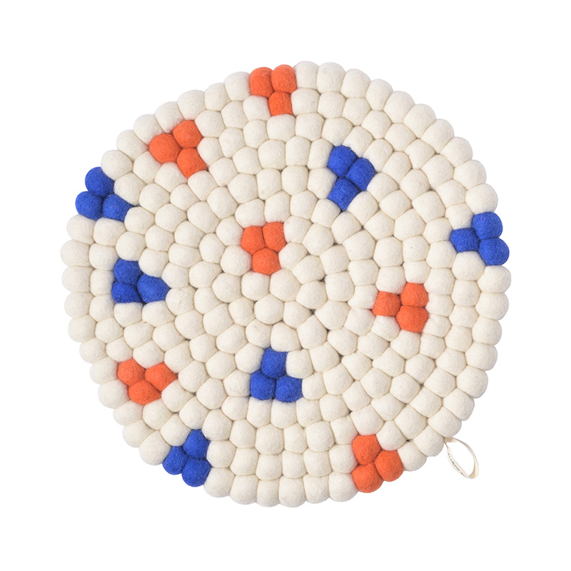 Aveva Zitkussen 26 White 35cm - Wol