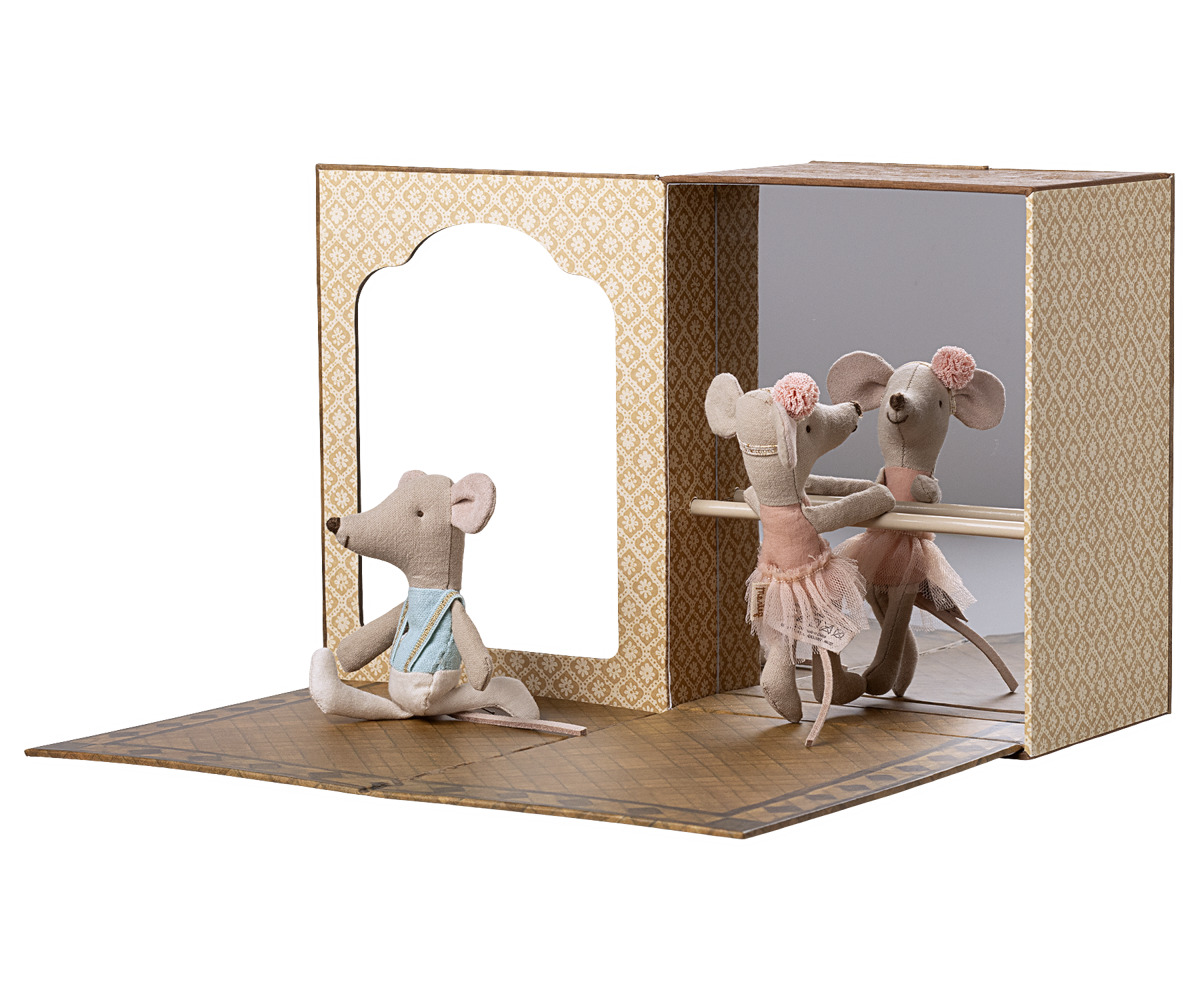 Maileg Ballet Muis in Dansstudio Kleine Broer en Zus