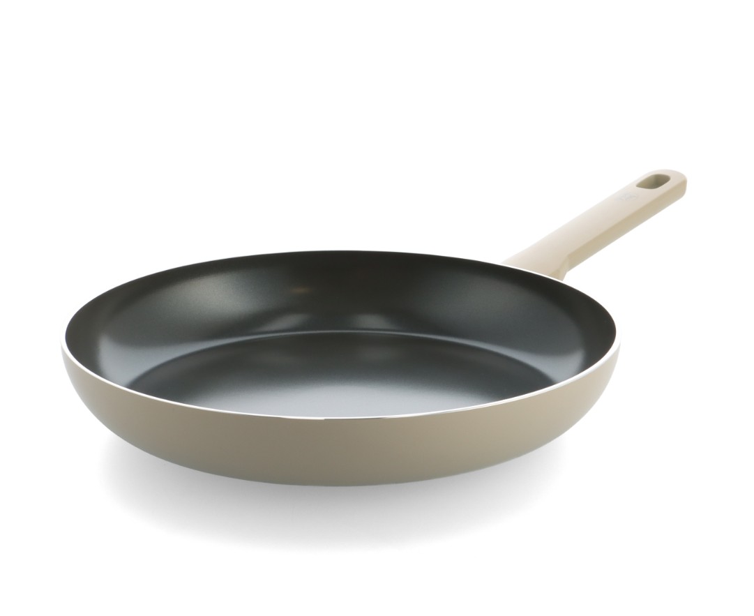 GreenChef Bakpan Tones Taupe 30cm - Keramische Antikleef - 100% Recycled Aluminium - alle Vuren