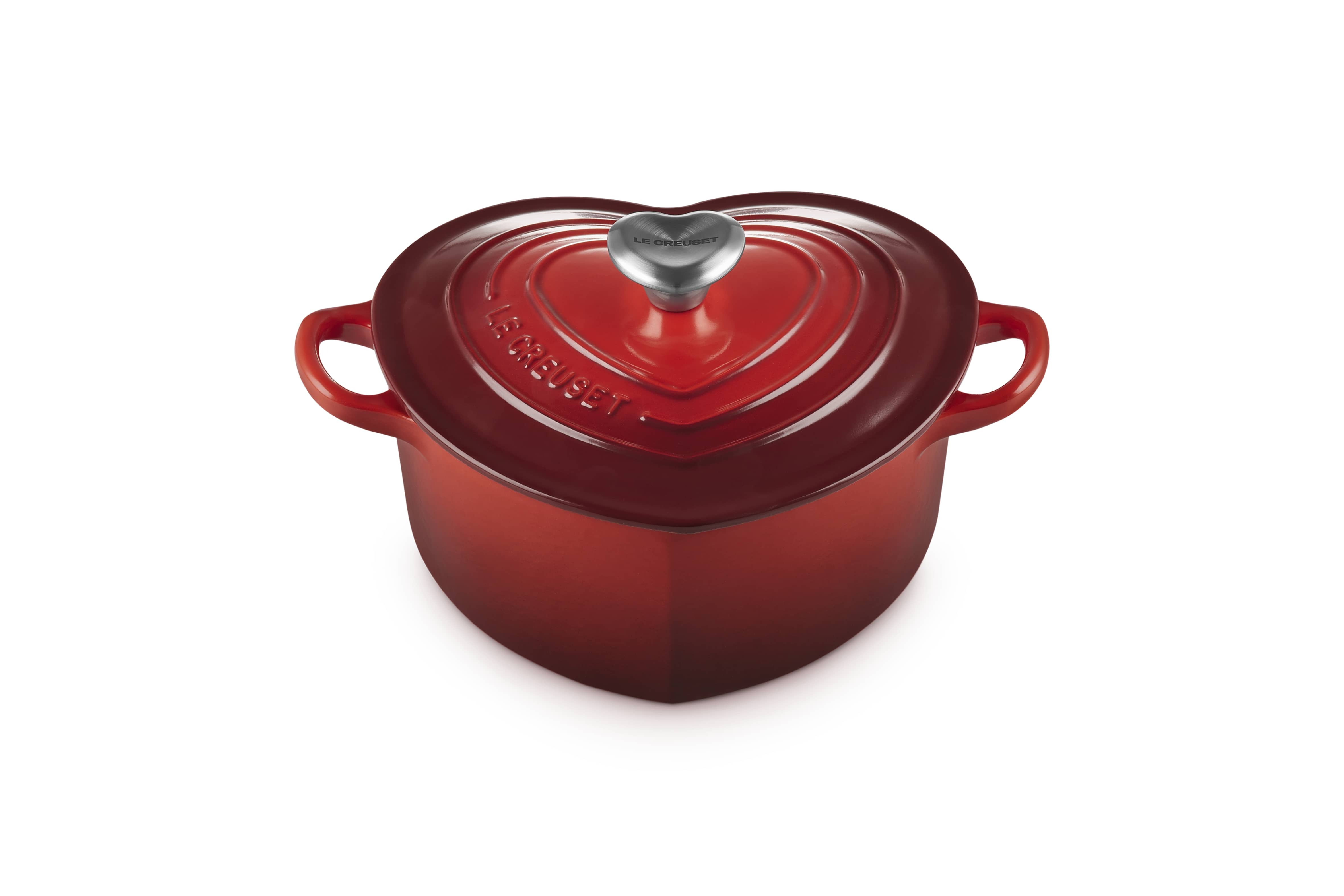Le Creuset Braad-/Stoofpan Hart 1.9l - Kersenrood - 20cm - Gietijzer - met Hart Knop in RVS