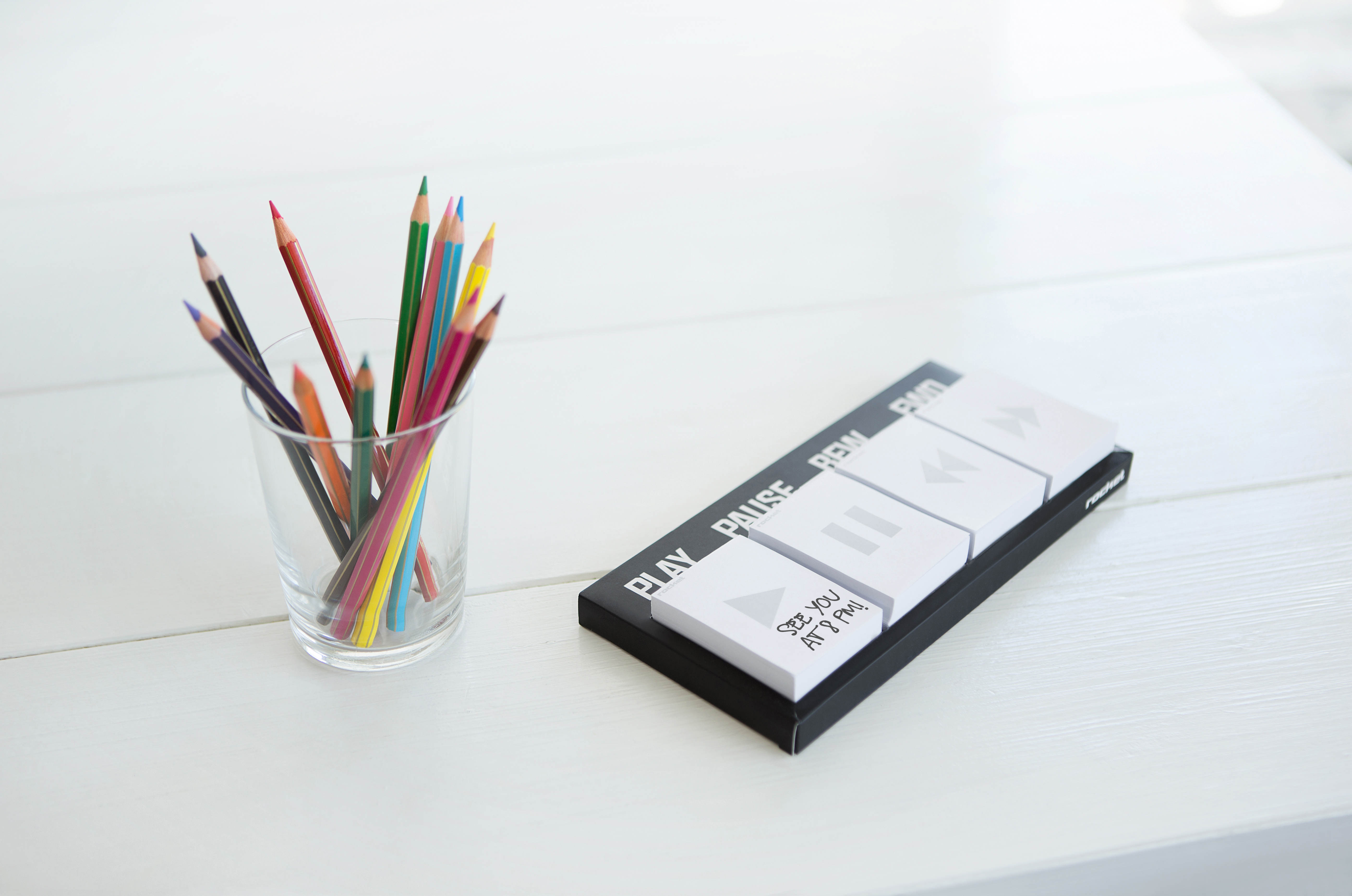 MEMO NOTES - PRESSING MATTERS ROCKET - 11.5x3.5x12cm - ZWART