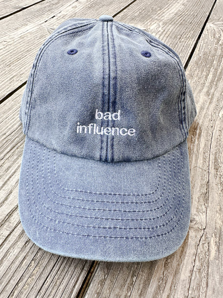Maksimo Pet Vintage Jeansblauw - Bad Influence