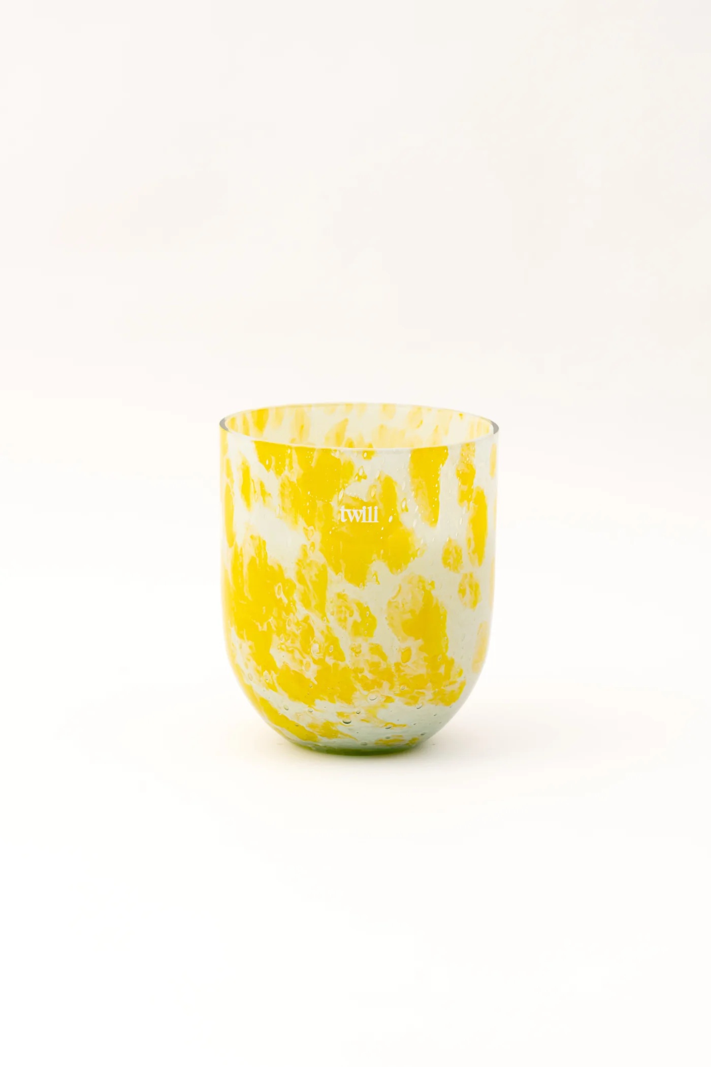 Twili Geurkaars Lotus M French Riviera/Honey Lemon 11x13 cm - Glas - 50 Branduren - Geel - 3 Wieken