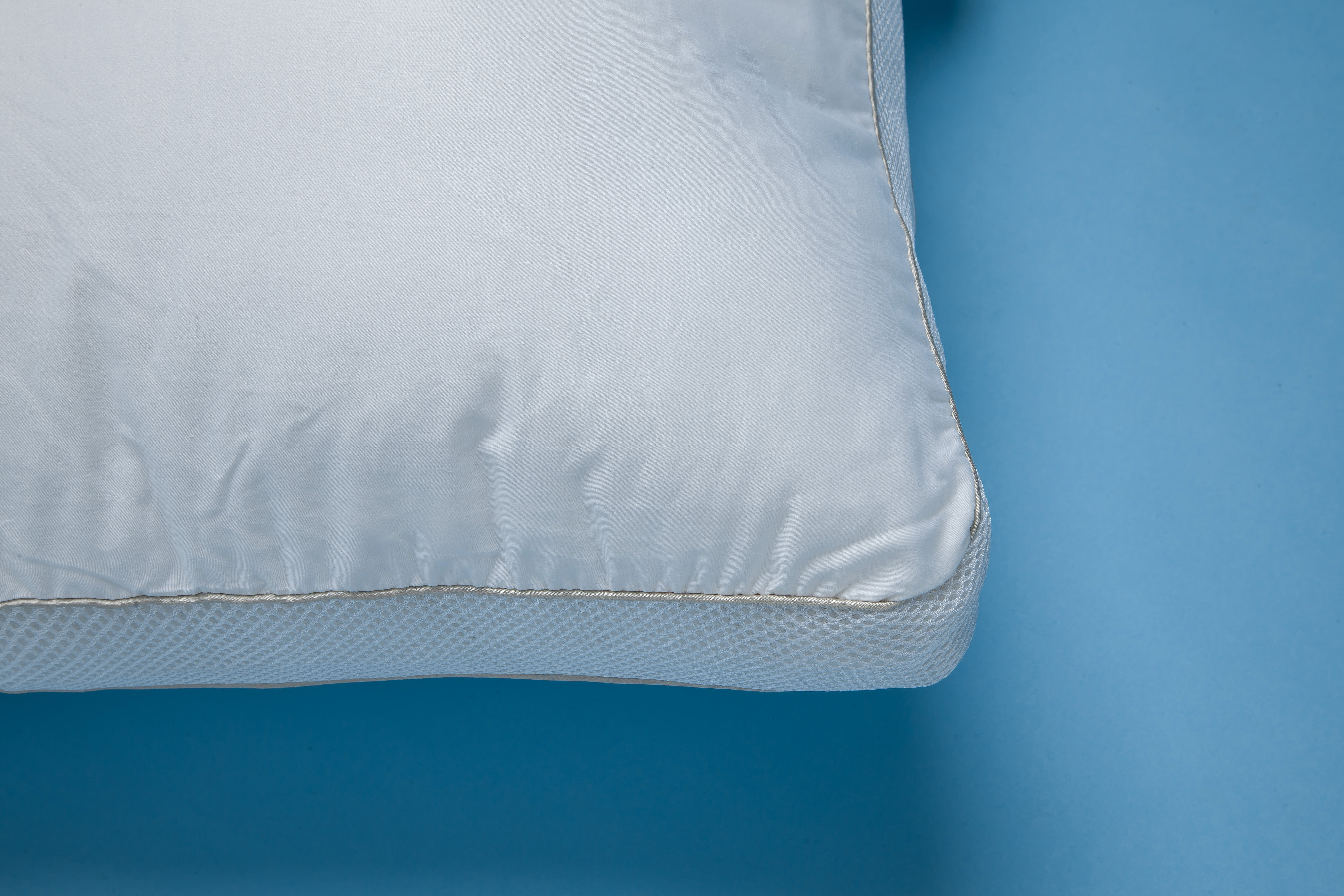 Panda Sleep Hoofdkussen 55x55x5 cm Royal Pullman 700 g
