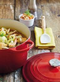 Le Creuset Braad-/Stoofpan Signature Kersenrood 6.2l - Gietijzer - 30cm Rond Laag