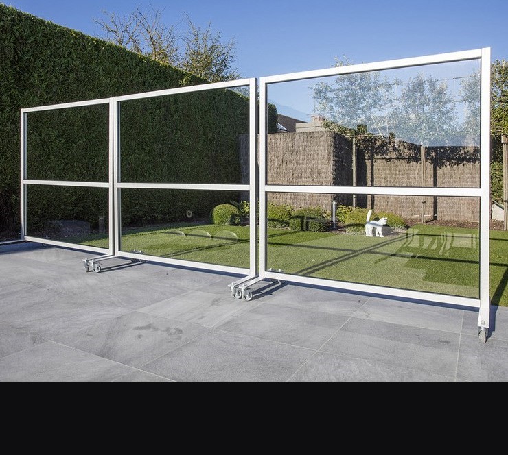 Therma Marseille glazen windscherm 2m met Gitzwart Aluminium frame
