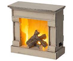 Maileg / Fireplace / off white