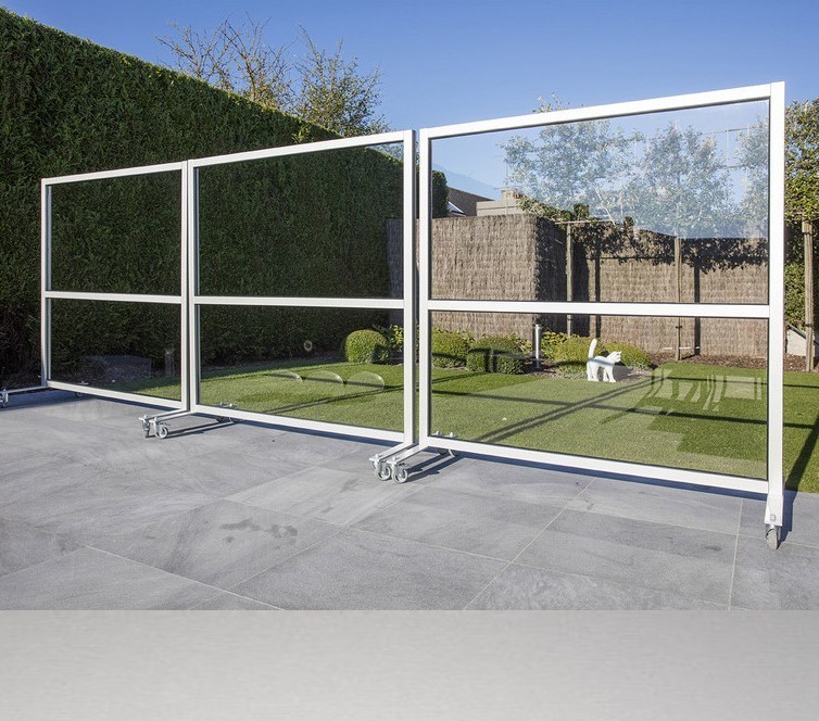 Therma Marseille glazen windscherm 2m met Aluminiumkleur Aluminium frame