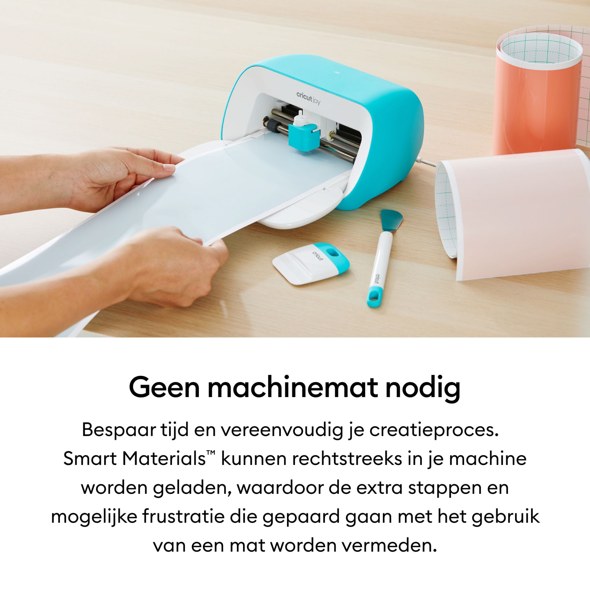 Cricut Joy Smart Vinyl Permanent 14x122 cm - Zwart met gloed (1 vel)